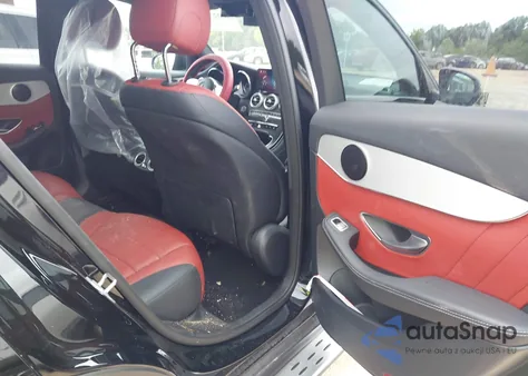 2022 Mercedes-Benz Glc 300 Suv z USA, uszkodzony, nr VIN W1N0G8DB2NV362386